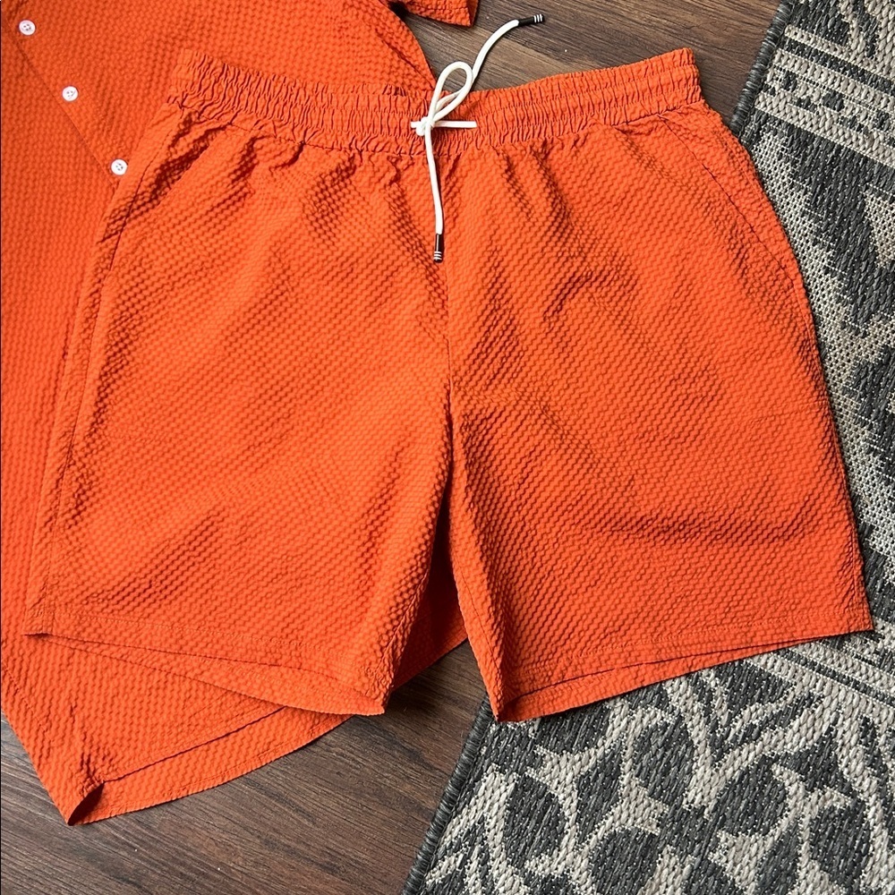 Manfinity RSRT Men's Plain Texture Button Down Short Set - Picture 2 of 6